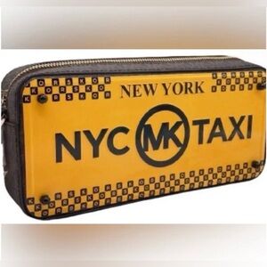 🚕RARE🚕 MICHAEL KORS NYC TAXI CROSSBODY